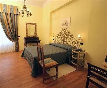 **  Hotel Berna Florence Italy