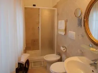 Hotel Berna Florence 2*,  Italy